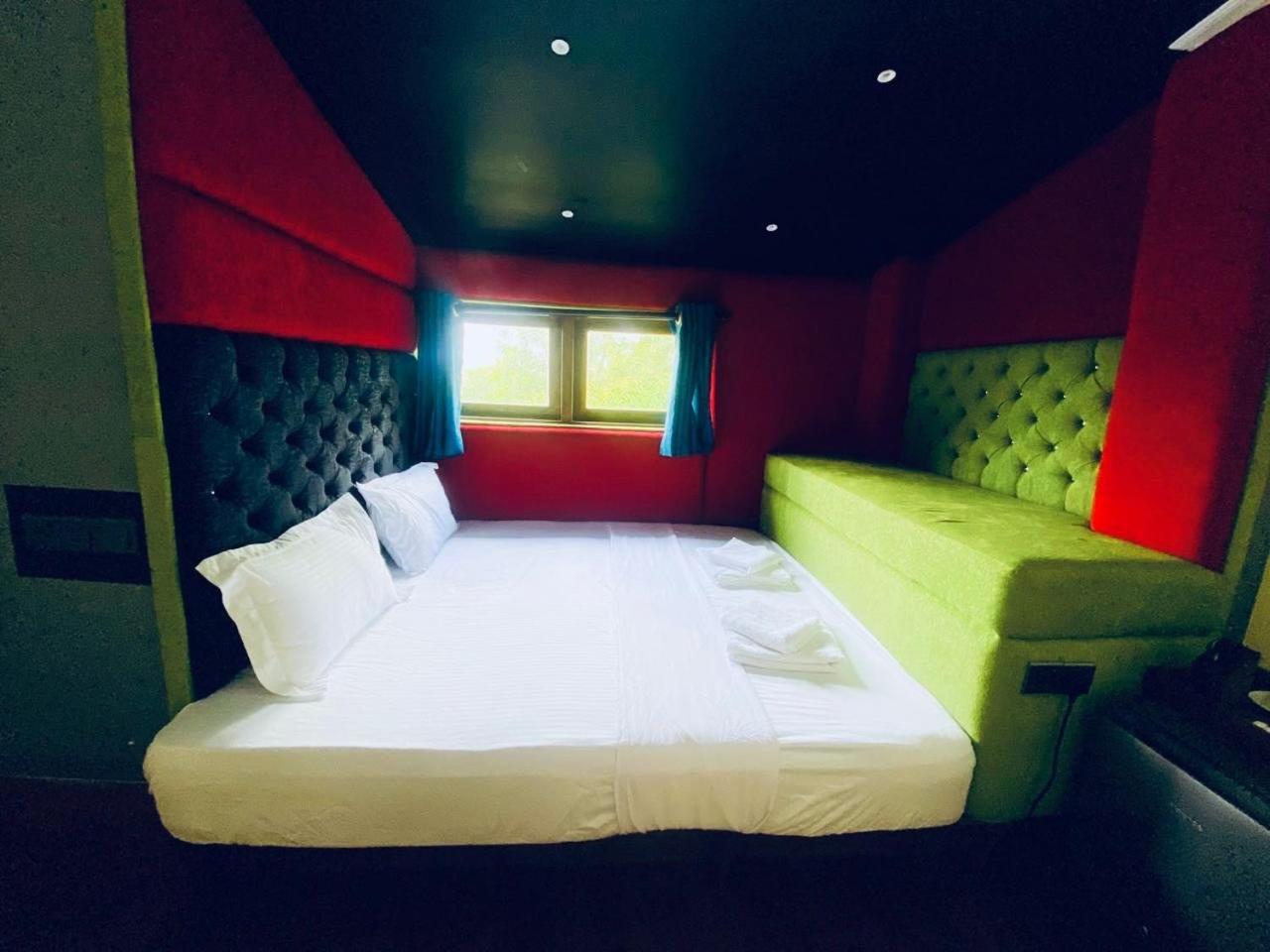 Hotel Coffee House Dambulla Esterno foto