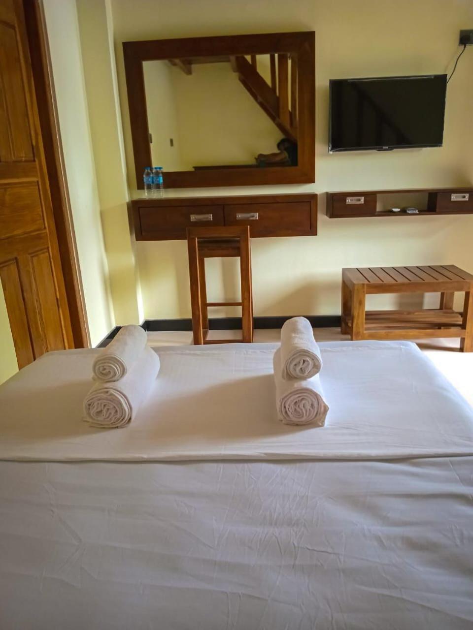 Hotel Coffee House Dambulla Esterno foto