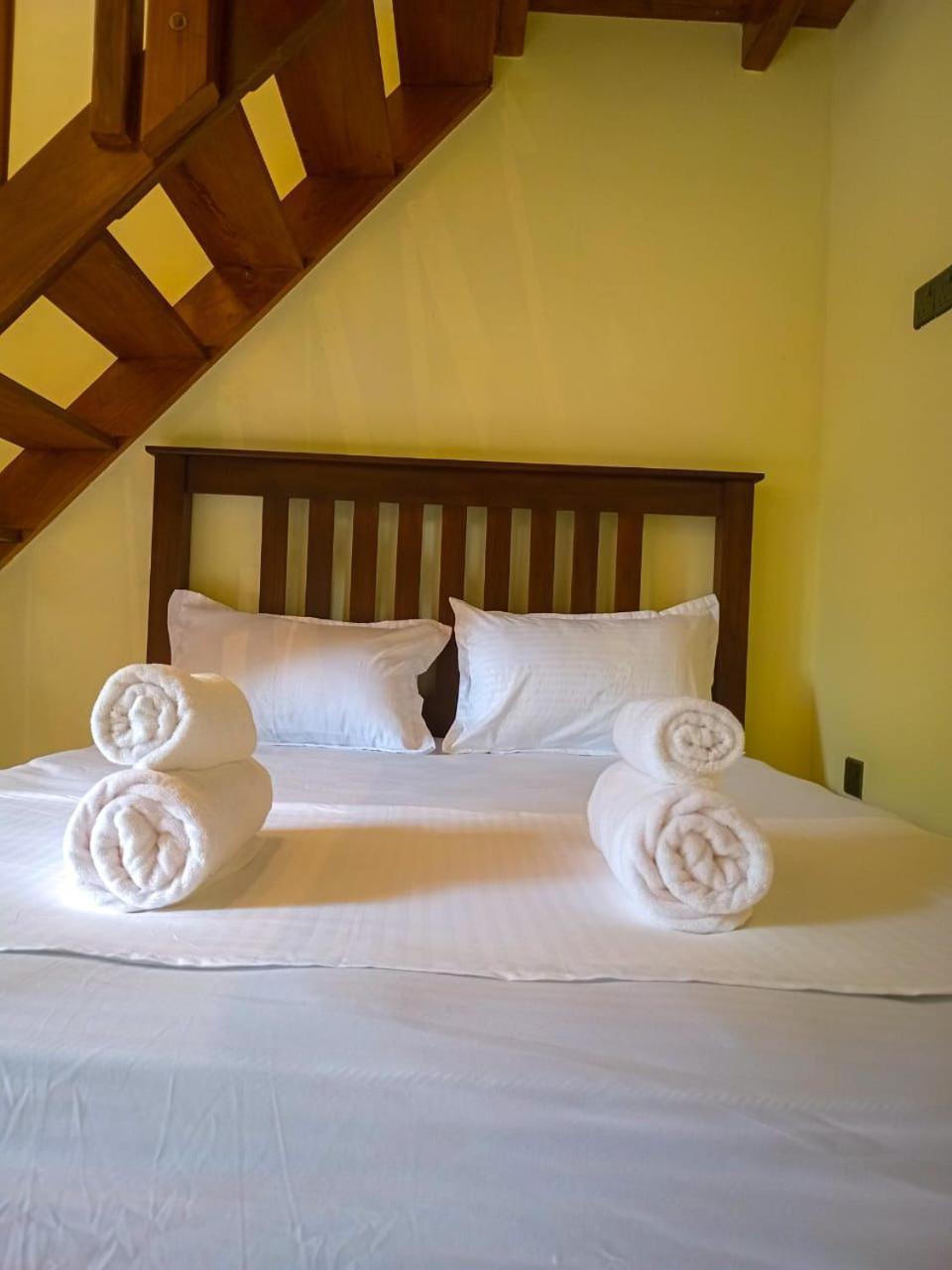 Hotel Coffee House Dambulla Esterno foto